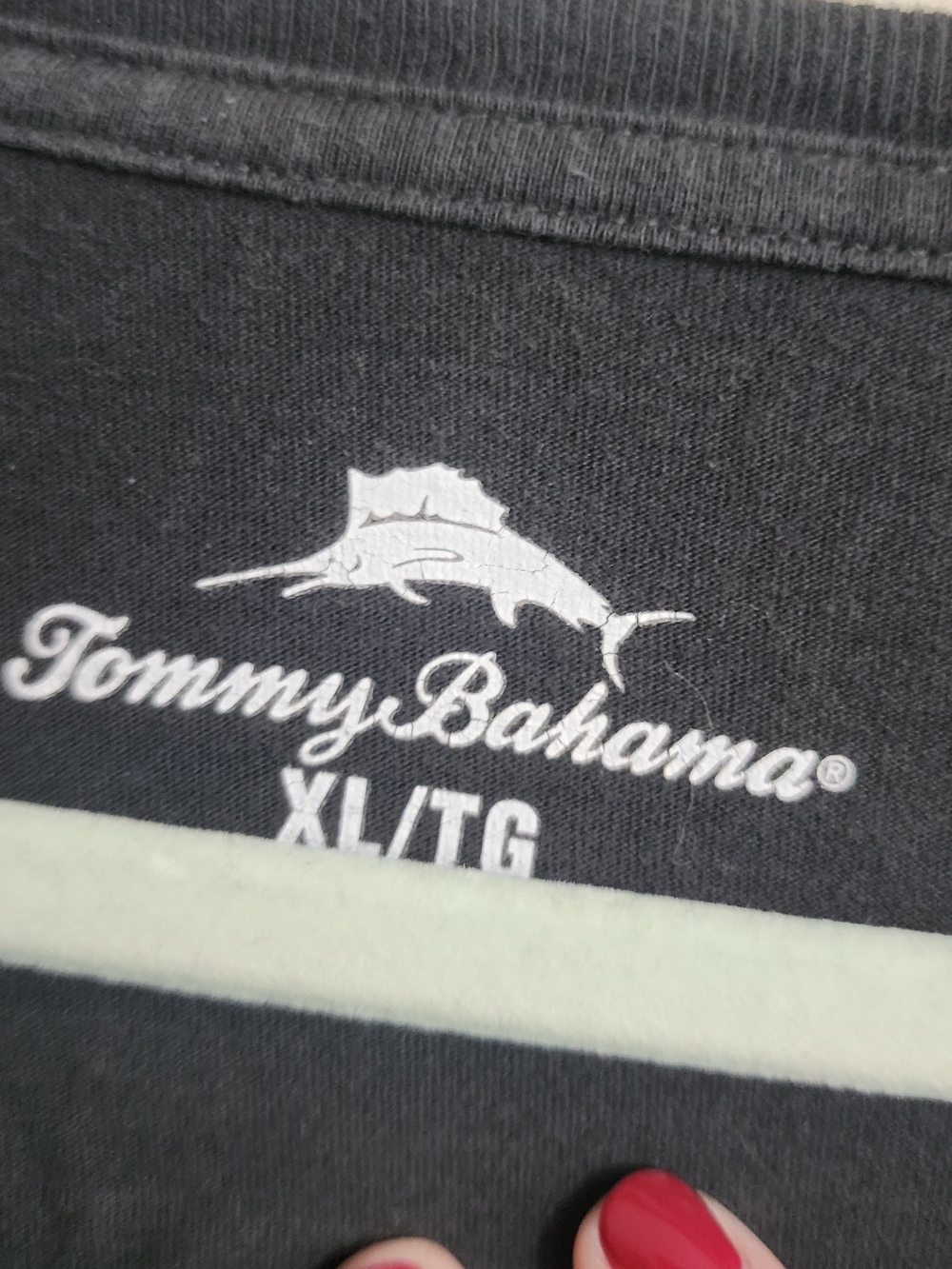 Tommy Bahama Men’s Black Short-Sleeve Tee - Picture 3 of 5